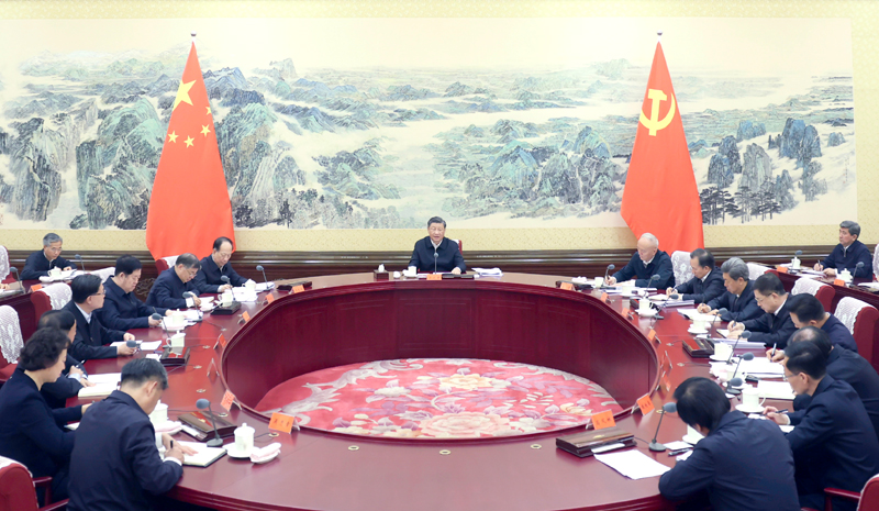 習(xí)近平在同中華全國總工會新一屆領(lǐng)導(dǎo)班子成員集體談話時強(qiáng)調(diào) 堅(jiān)持黨對工會的全面領(lǐng)導(dǎo) 組織動員億萬職工積極投身強(qiáng)國建設(shè)民族復(fù)興偉業(yè)
